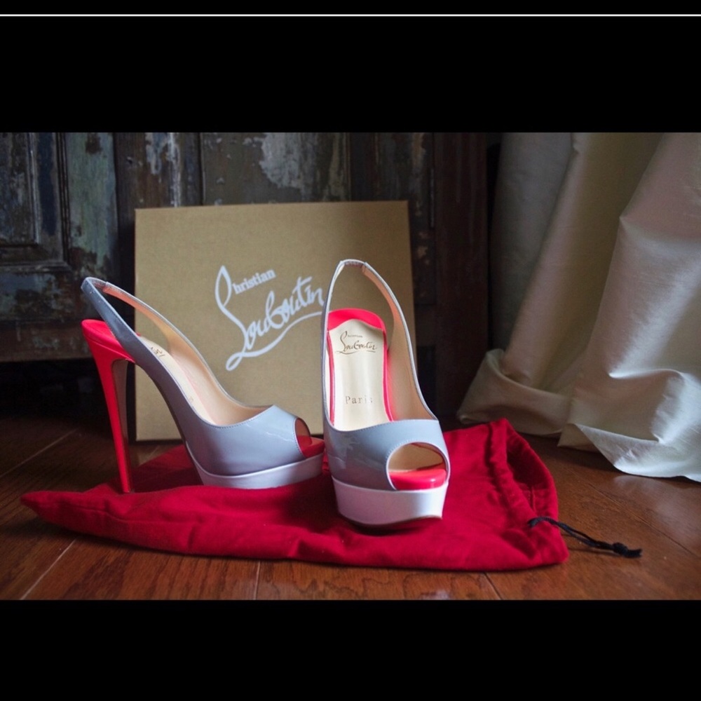 Louboutin Peep Toe heels